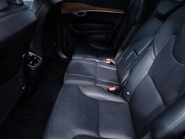Used 2024 Volvo XC90 B5 Plus AWD/4WD image 10