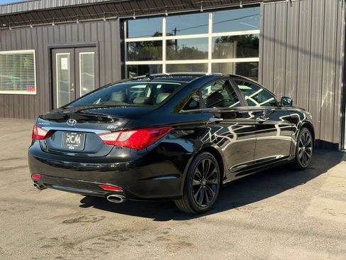 Used 2011 Hyundai Sonata SE FWD image 8
