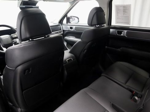 Certified 2025 Hyundai Santa Fe XRT AWD/4WD image 25