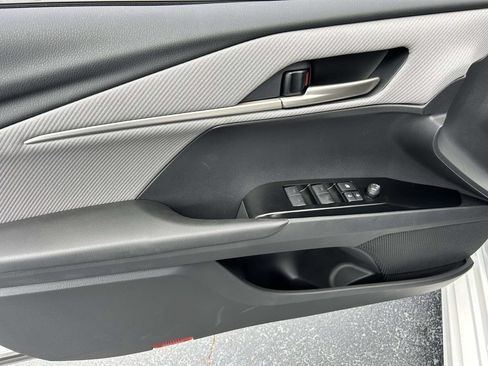 New 2026 Toyota Camry SE FWD image 15