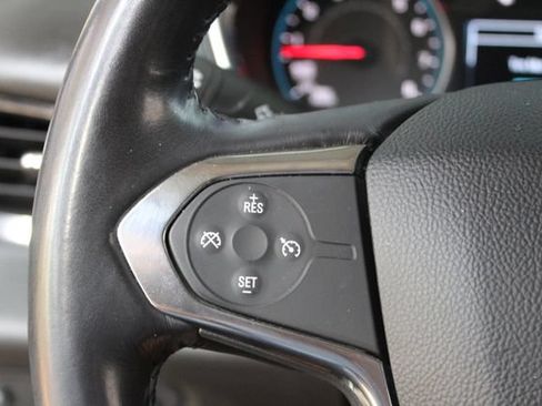 Used 2019 Chevrolet Traverse RS AWD/4WD image 16