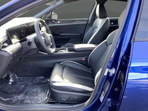 New 2026 Kia K5 GT-Line image 4