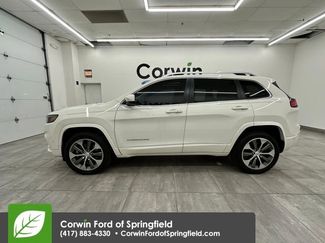 Used 2019 Jeep Cherokee Overland w/ Technology Group video 2