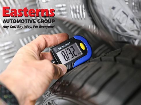 Used 2022 Tesla Model 3 image 22