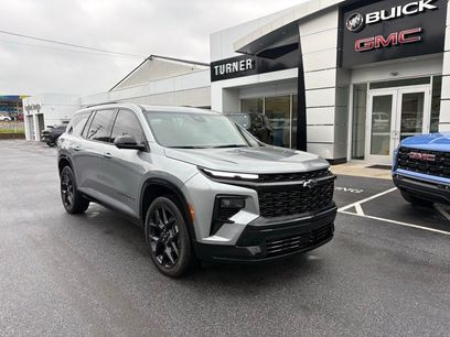 Certified 2024 Chevrolet Traverse RS w/ LPO, Floor Liner Package