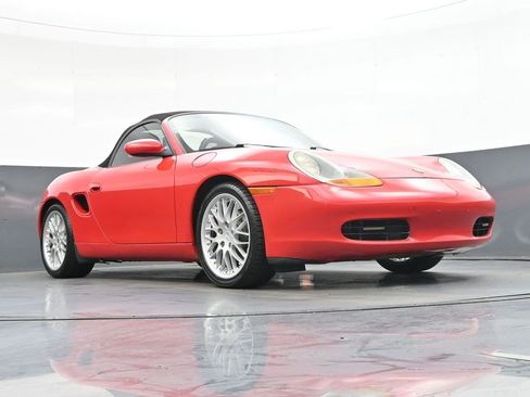 Used 1999 Porsche Boxster RWD image 28