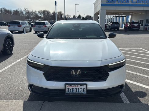 Used 2023 Honda Accord Sport image 5