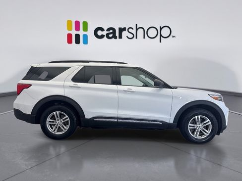 Used 2020 Ford Explorer XLT AWD/4WD image 6