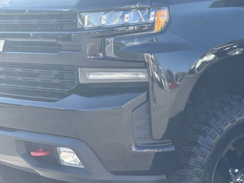 Used 2020 Chevrolet Silverado 1500 LT Trail Boss image 6