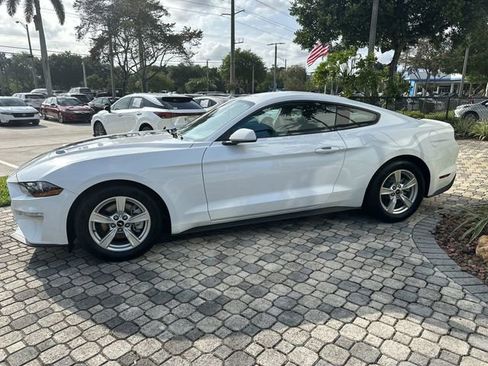 Used 2023 Ford Mustang Coupe RWD image 20