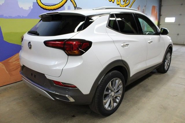 Used 2023 Buick Encore GX Essence w/ Advanced Technology Package FWD image 5