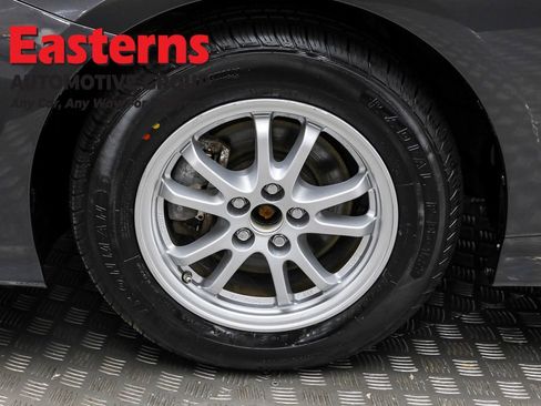 Used 2021 Toyota Prius Prime LE image 30