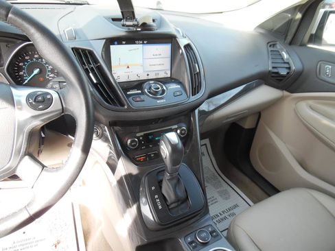 Used 2016 Ford Escape Titanium image 13