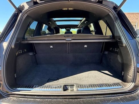 Used 2022 Mercedes-Benz GLS 450 4MATIC image 23