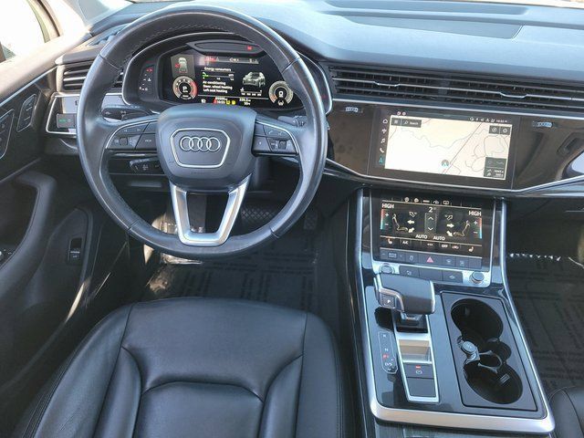 Used 2022 Audi Q7 3.0T Premium Plus AWD/4WD image 9