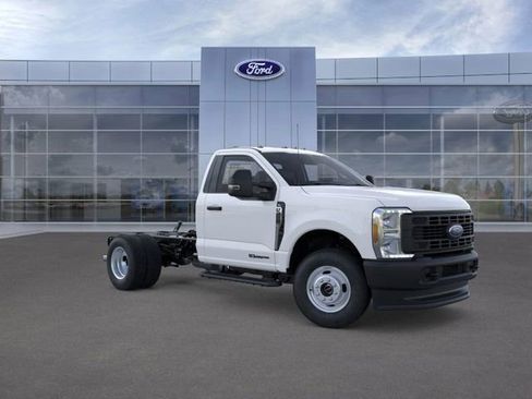 New 2025 Ford F350 XL image 7