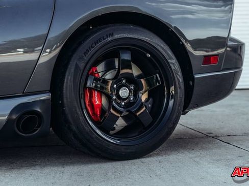 Used 2009 Dodge Viper ACR RWD image 54