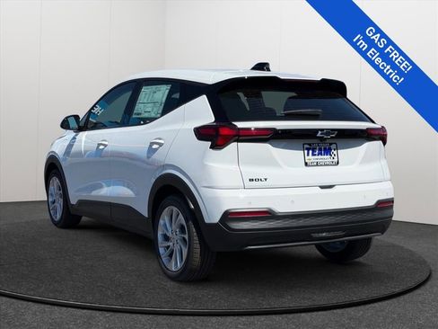 New 2027 Chevrolet Bolt LT w/ Comfort Package FWD image 4
