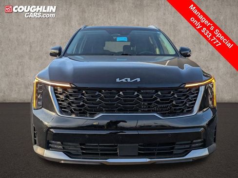 Used 2025 Kia Sorento EX image 2
