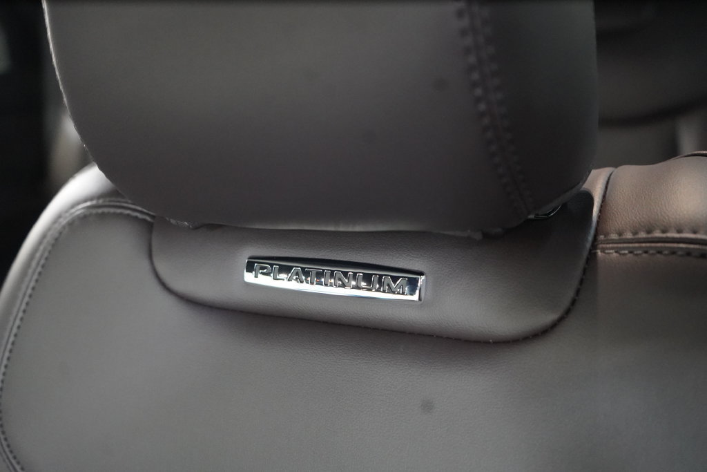 New 2027 Ford Explorer Platinum RWD image 20