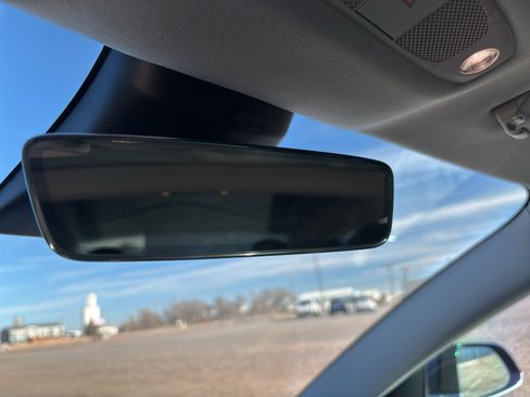 Used 2018 Tesla Model 3 Long Range image 27