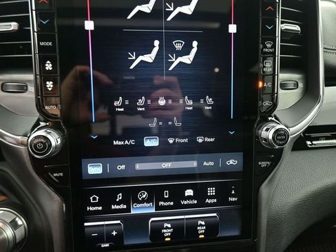 New 2026 RAM 1500 Laramie image 33