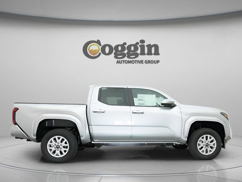 New 2026 Toyota Tacoma SR5 AWD/4WD image 25