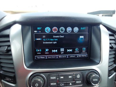 Used 2018 Chevrolet Tahoe LT w/ LT Signature Package AWD/4WD image 24