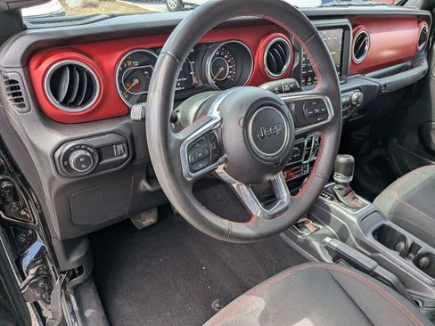 Used 2023 Jeep Gladiator Rubicon w/ LED Lighting Group image 9