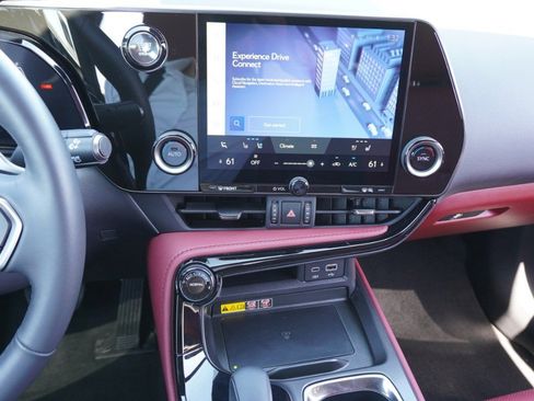 Used 2025 Lexus NX 250 FWD w/ Accessory Package (Z1) image 16