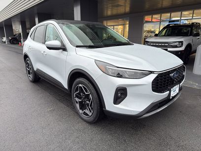 New 2026 Ford Escape Platinum w/ Premium Technology Package
