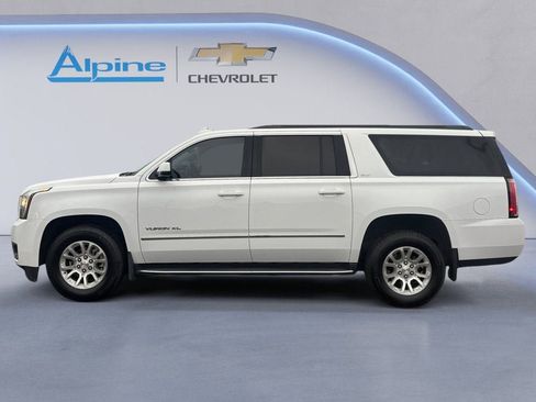 Used 2018 GMC Yukon XL SLT w/ Open Road Package AWD/4WD image 2