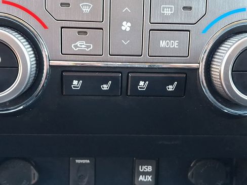 Certified 2019 Toyota Tundra Platinum AWD/4WD image 29