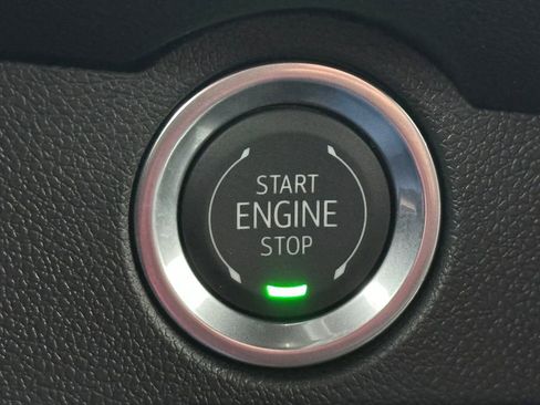 New 2026 Chevrolet Traverse RS AWD/4WD image 32