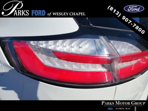 Used 2023 Ford Edge SEL image 7