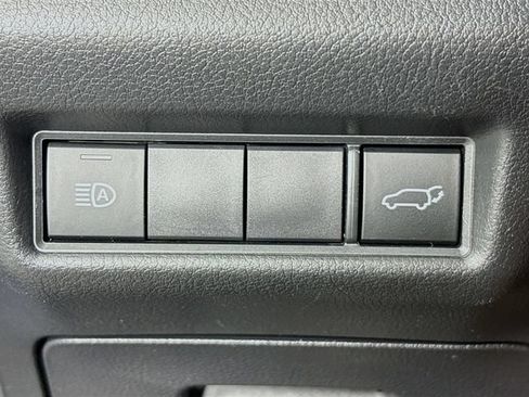 Used 2024 Toyota Grand Highlander AWD Hybrid image 11