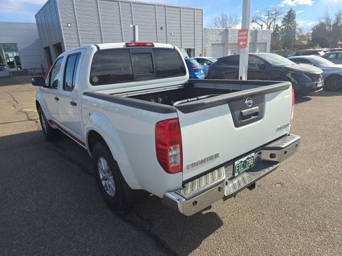 Used 2017 Nissan Frontier SV w/ SV Value Truck Package image 6