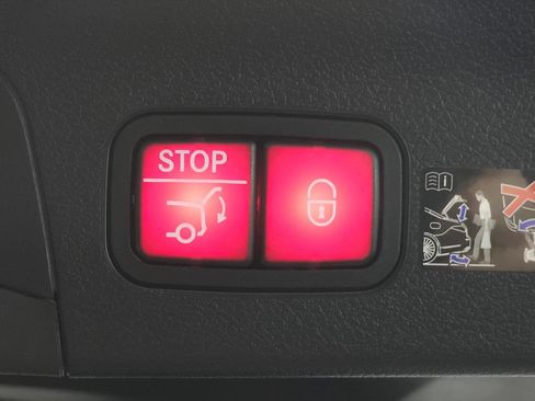 Used 2026 Mercedes-Benz GLS 580 4MATIC image 34