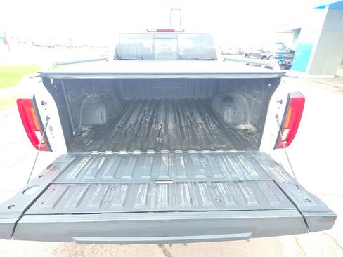 Used 2021 GMC Sierra 1500 SLT w/ SLT Convenience Package AWD/4WD image 34