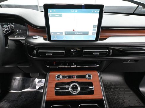 Used 2023 Lincoln Aviator Reserve w/ Class IV Trailer Tow Package image 34