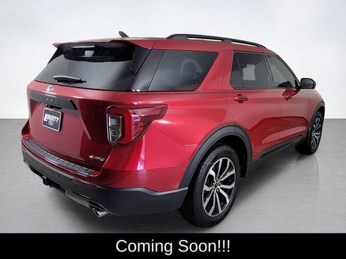 Used 2023 Ford Explorer ST-Line w/ Class IV Trailer Tow Package image 3