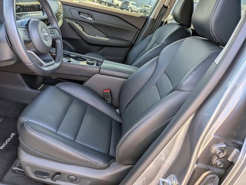 Certified 2022 Nissan Rogue SL w/ SL Premium Package image 14