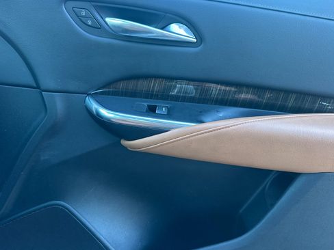 Used 2021 Cadillac XT4 Sport image 21