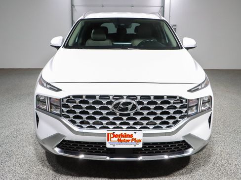 Used 2021 Hyundai Santa Fe SEL w/ Convenience Package FWD image 4