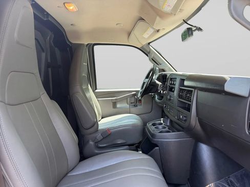 Used 2023 GMC Savana 2500 Extended w/ Driver Convenience Package RWD image 34