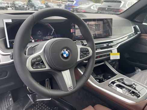 New 2026 BMW X5 xDrive40i w/ M Sport Package image 10
