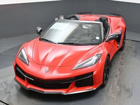 New 2026 Chevrolet Corvette E-Ray w/ Stealth Interior Trim Package image 26