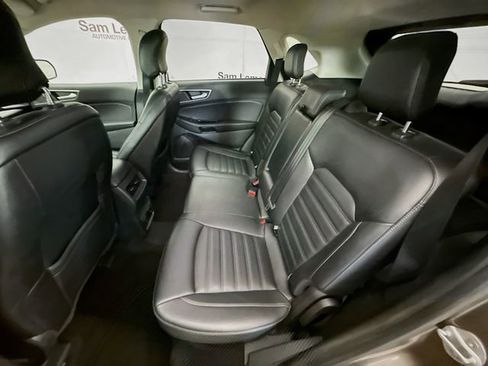 Certified 2019 Ford Edge SEL w/ Equipment Group 201A FWD image 24