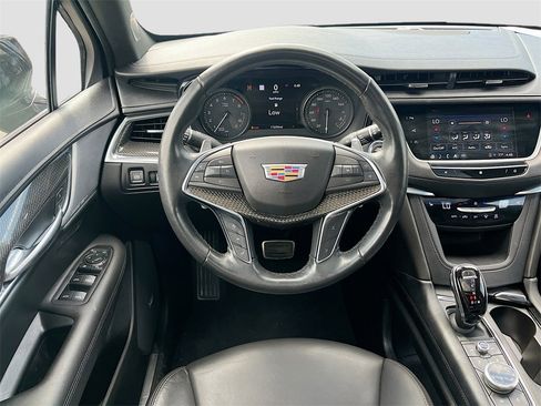 Used 2021 Cadillac XT5 Sportv image 24