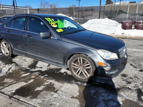 Used 2013 Mercedes-Benz C 300 Sport image 2